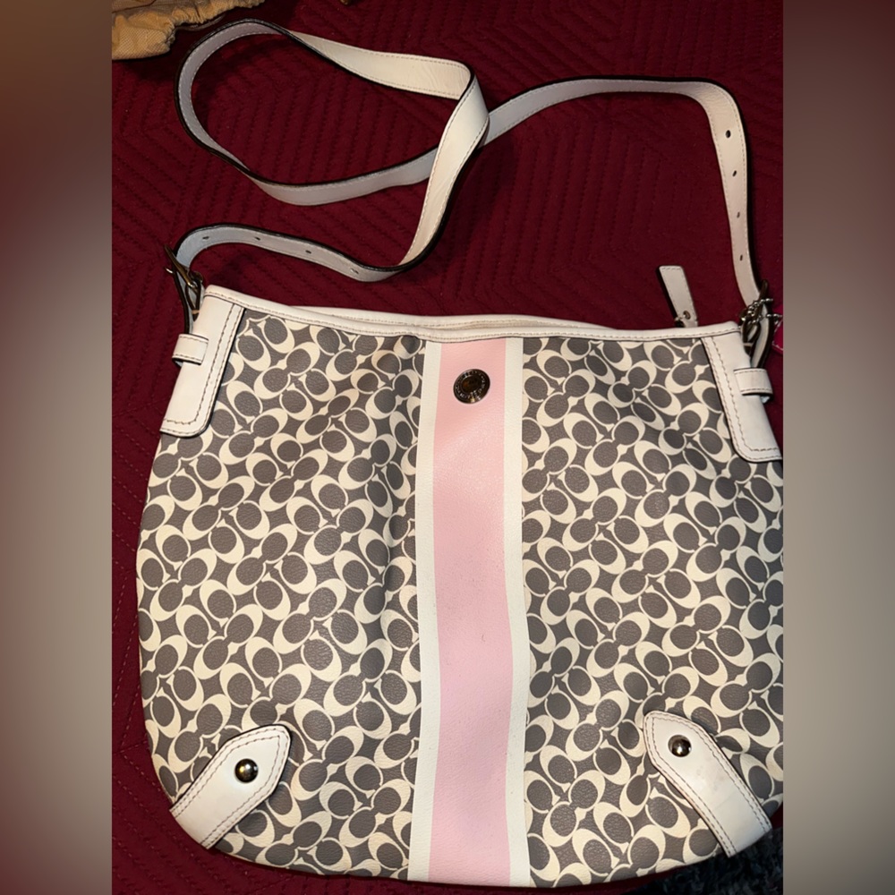 Vinyl Signature Coach bag